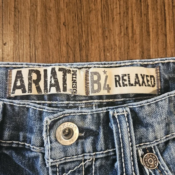 Ariat Kids Classic Blue Jeans - Picture 5 of 12